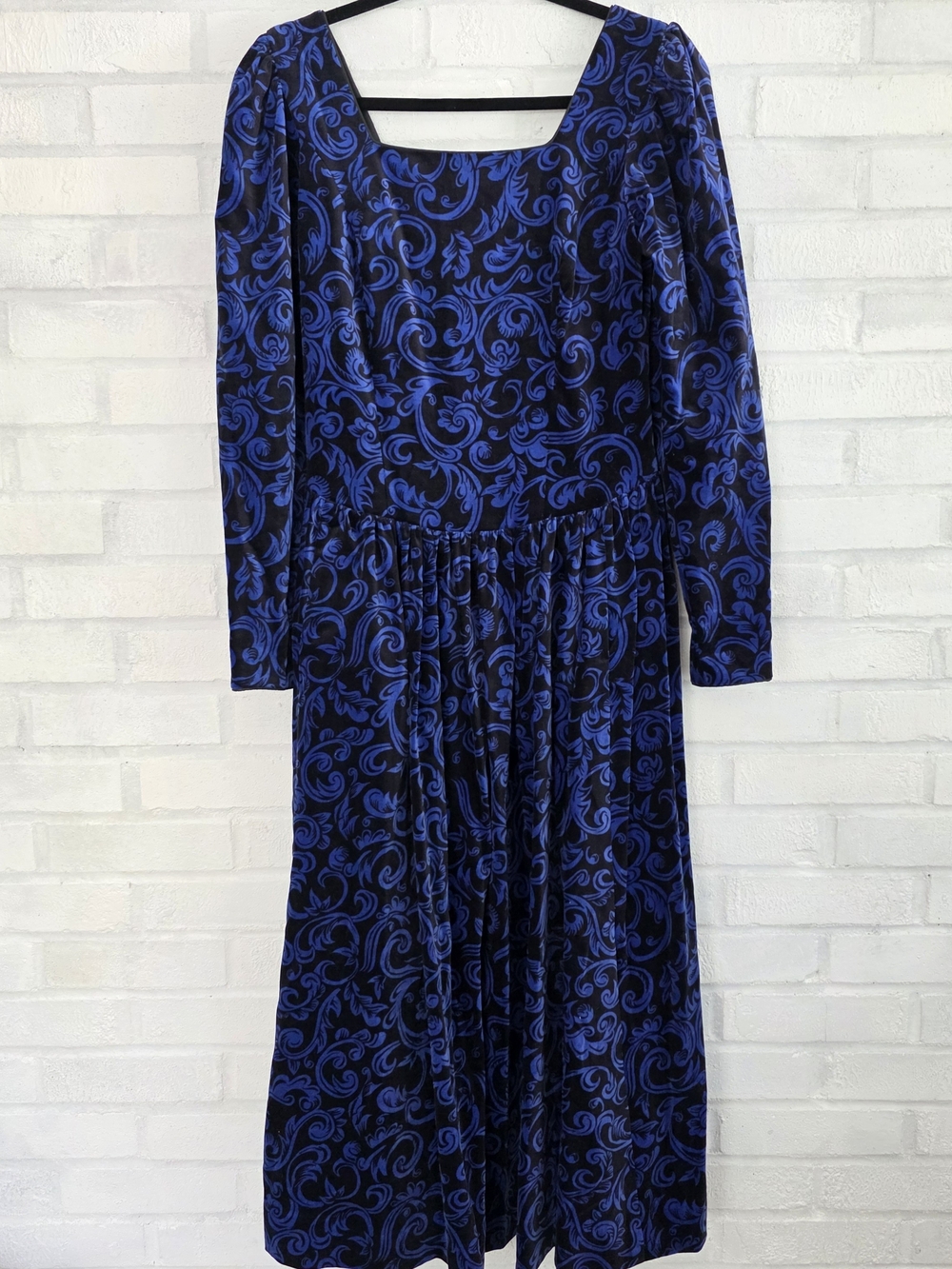 VTG Laura Ashley Blue Black Paisley Scroll Whimsigoth Gothic Christmas Dress 10